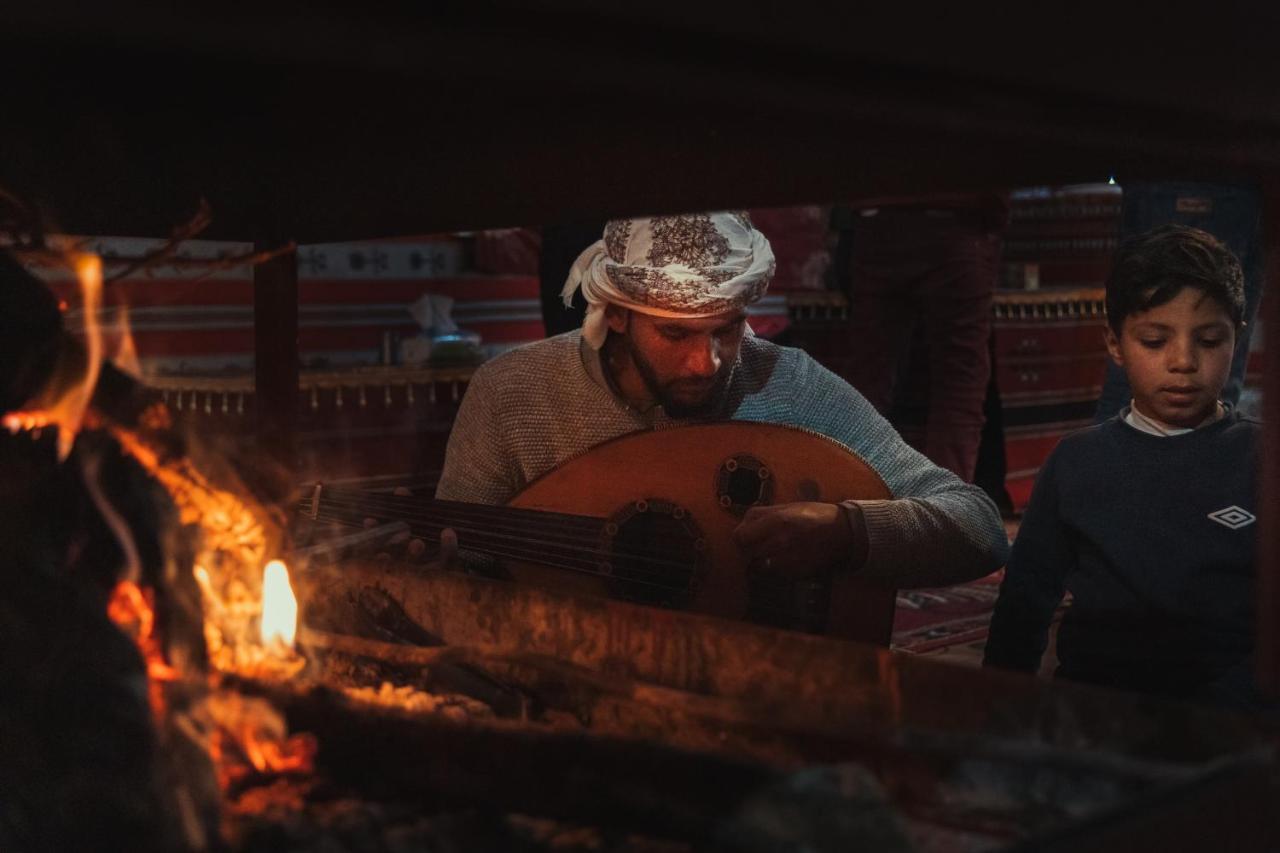 Wadi Rum Meteorite Camp Bed & Breakfast Eksteriør bilde